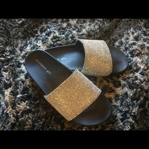 Badazzled slides ! 💎 never want sz 7
